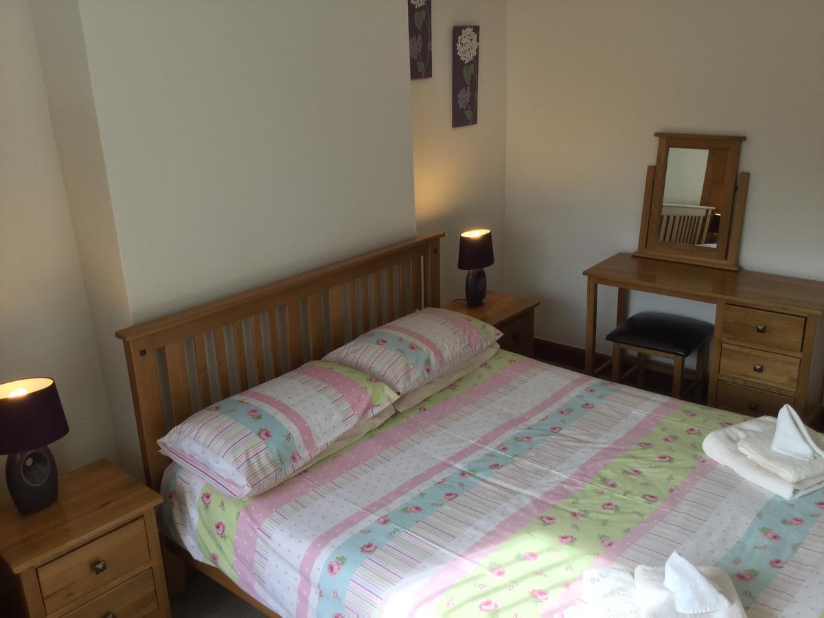 3 Bedroom Culduthel House Free Parking 因弗内斯 外观 照片