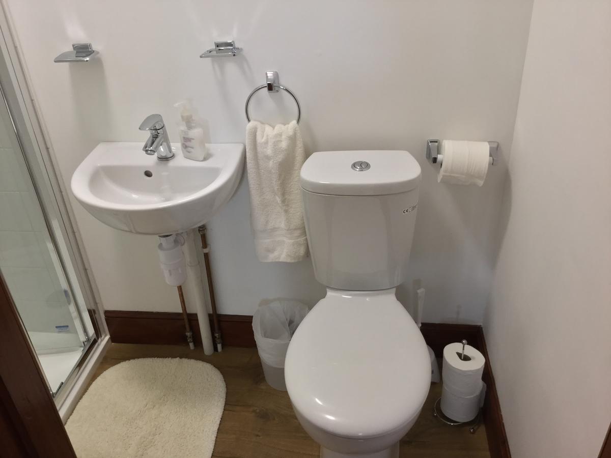 3 Bedroom Culduthel House Free Parking 因弗内斯 外观 照片